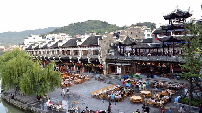 中国最有良心的古镇 免费开放的四季码头，感受时光停驻之美